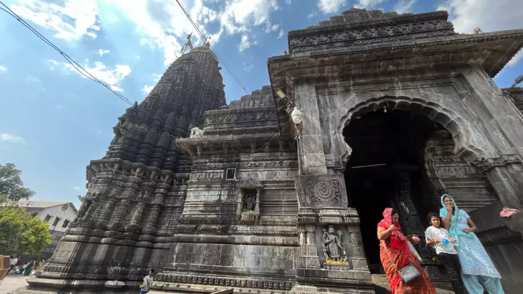 Trimbakeshwar Temple 4