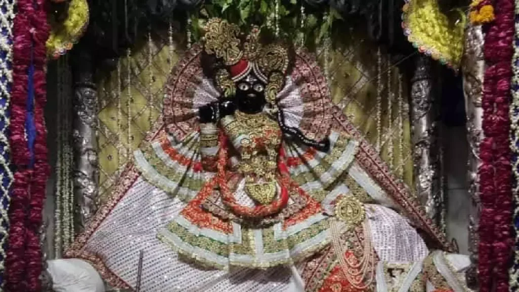 banke bihari temple-vrindavan (3)