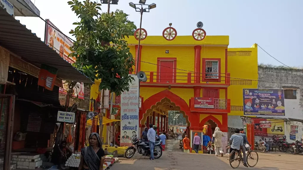 Chakrateerth-naimisharanya (4)