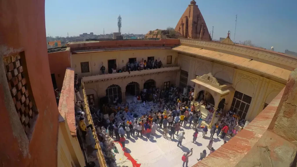 Shri gopinath Temple (5)