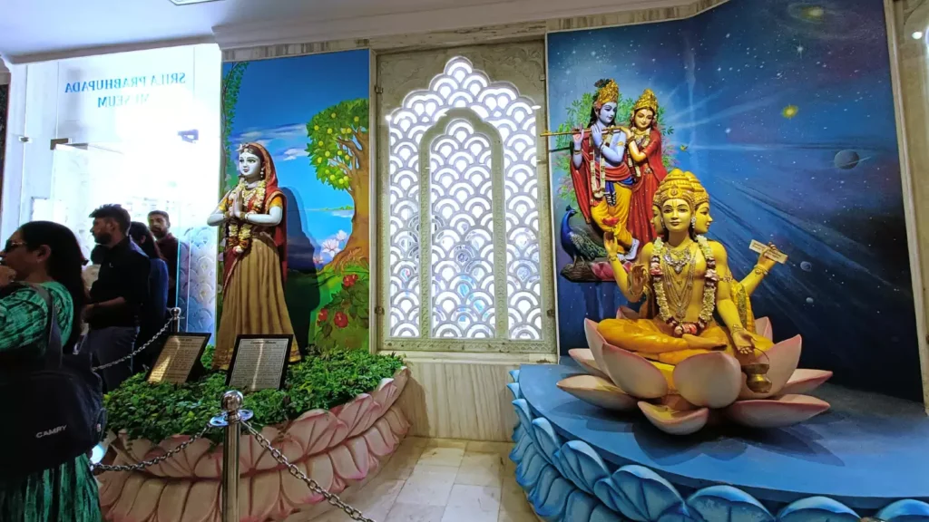 Shri krishna balram temple (2)