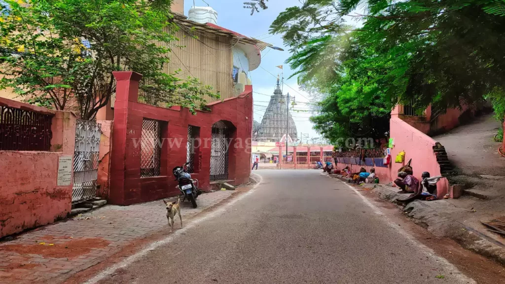 Vishnupad Temple, Gaya