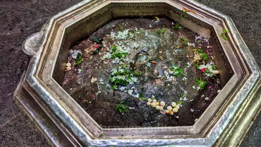 Vishnupad Temple, Gaya