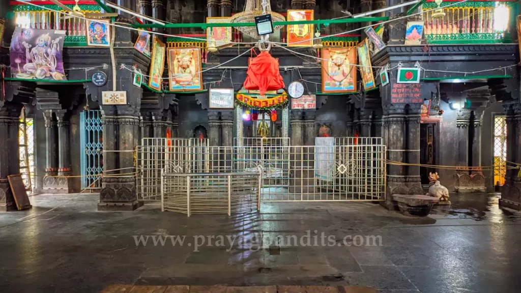 Vishnupad Temple, Gaya