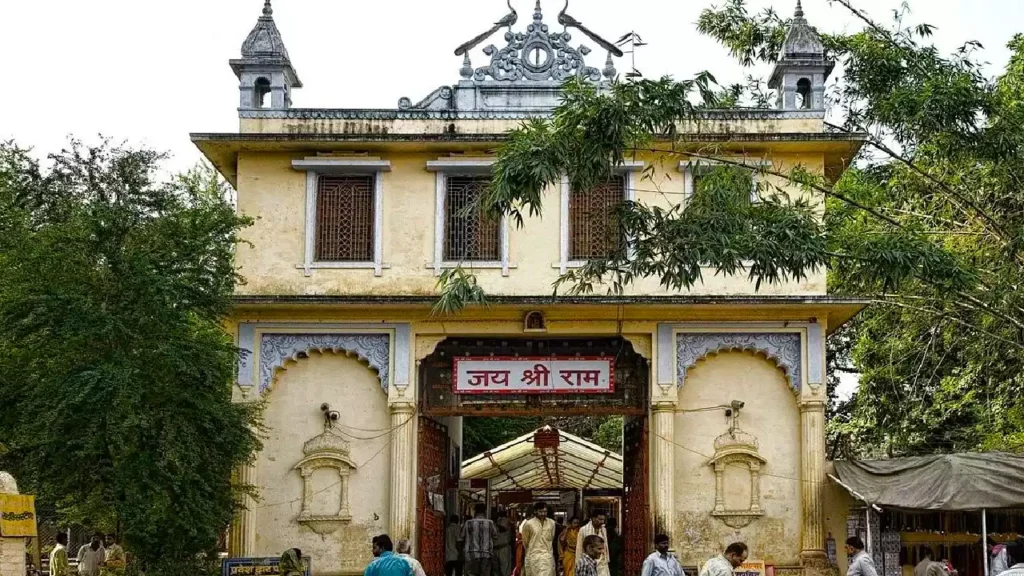sankat mochan temple varanasi (4)