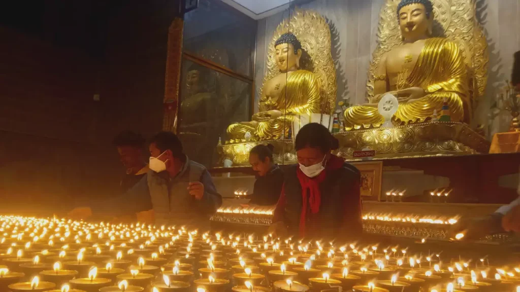 Chinese temple bodh gaya (5)