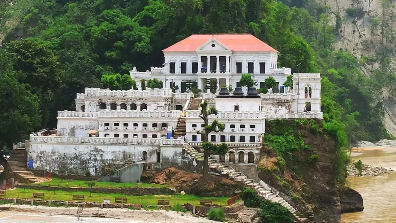 Palpa and the Rani Mahal