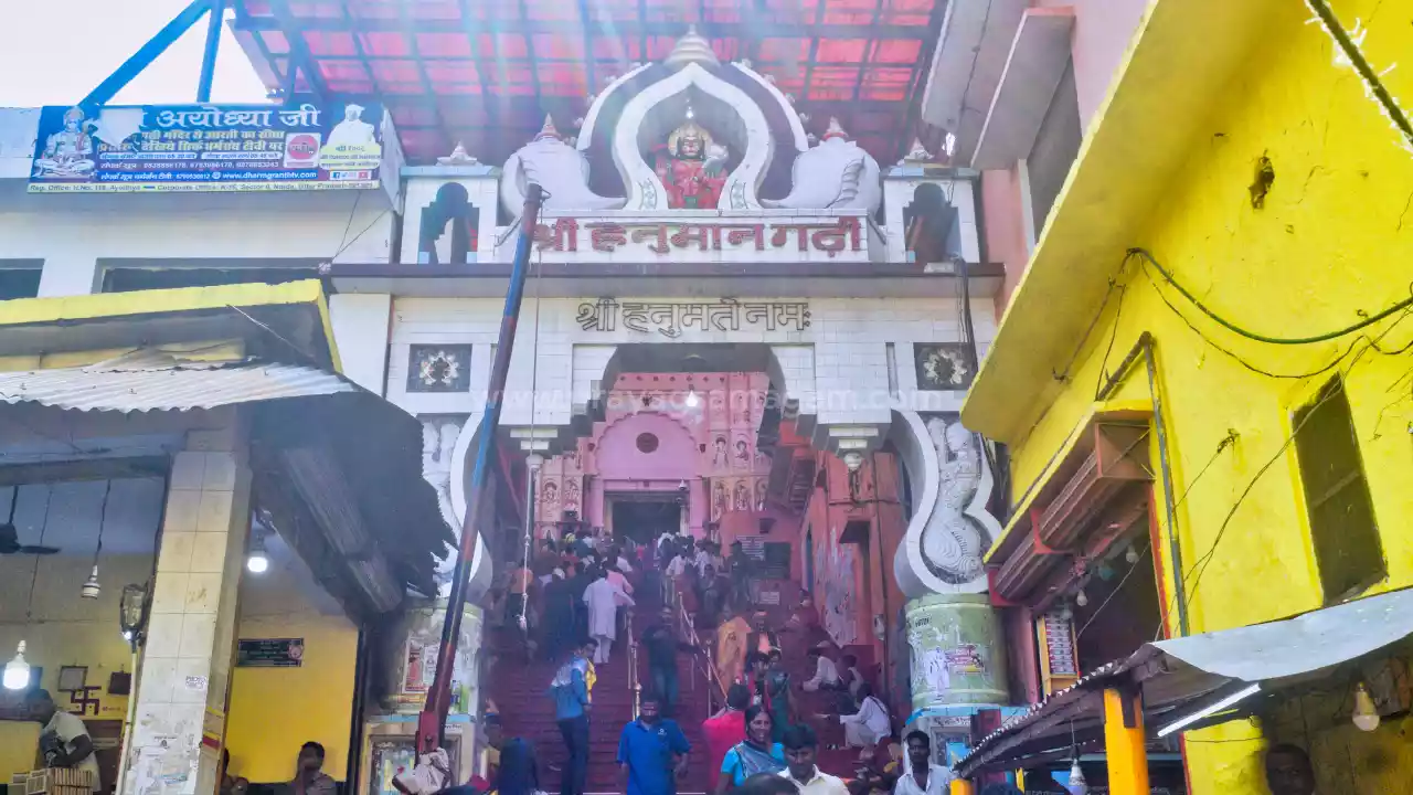 Hanuman Garhi temple at Ayodhya