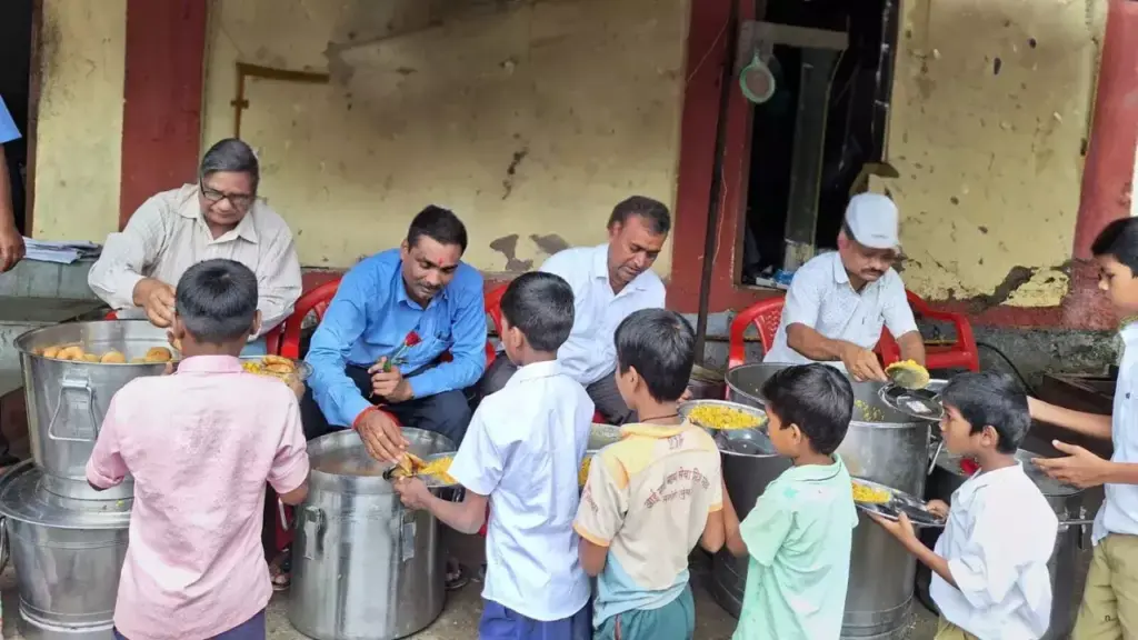 Pancha Theertha Shrardham in Kashi